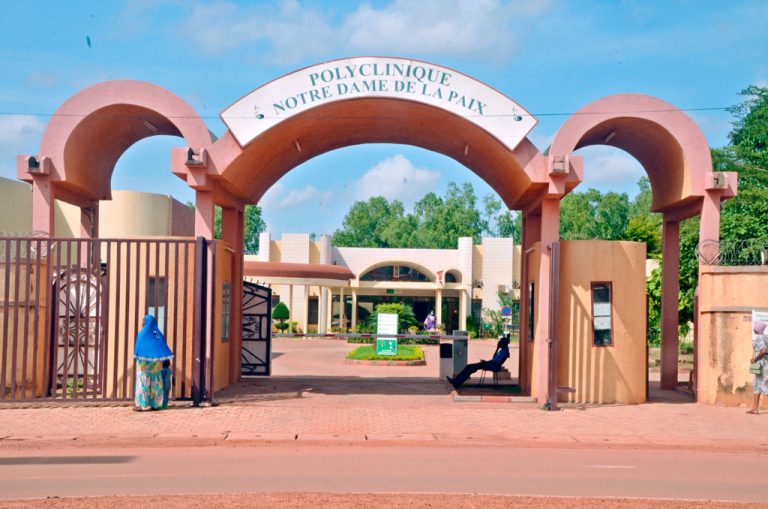 Contacteznous Polyclinique Notre Dame de la Paix